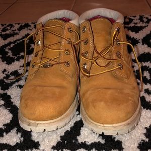 Timberlain low-cut boots